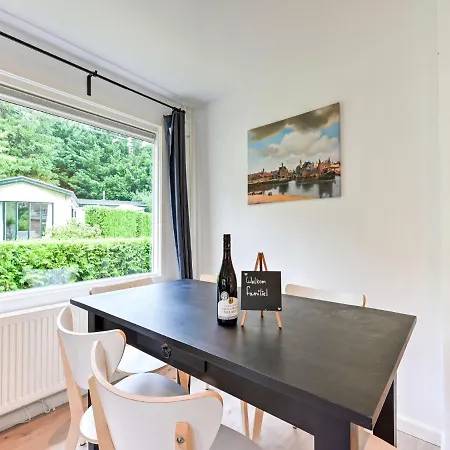 Quaint Holiday Home In Garderen With Fenced Garden Putten