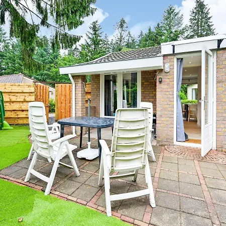 Quaint Holiday Home In Garderen With Fenced Garden *