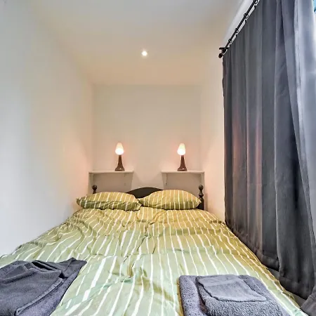 Quaint Holiday Home In Garderen With Fenced Garden Casa de Férias Putten